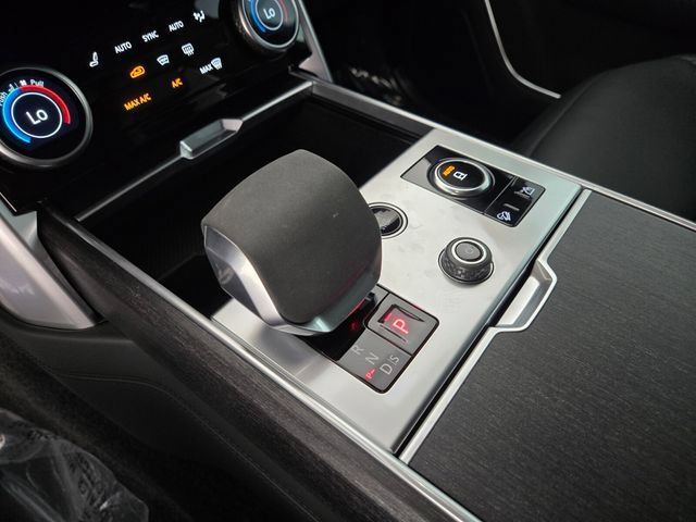 Certified 2023 Land Rover Range Rover SE AWD/4WD image 23