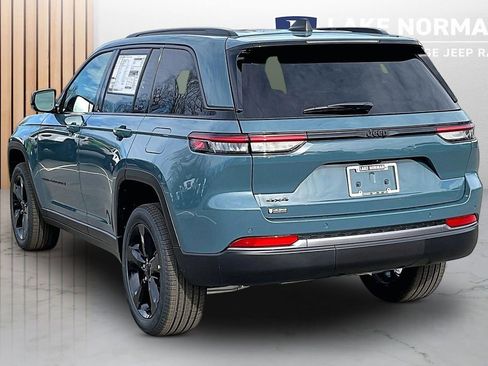 New 2026 Jeep Grand Cherokee Limited w/ Limited Altitude Package AWD/4WD image 7