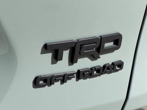 Used 2020 Toyota RAV4 TRD Off-Road w/ TRD Off-Road Weather Package AWD/4WD image 23
