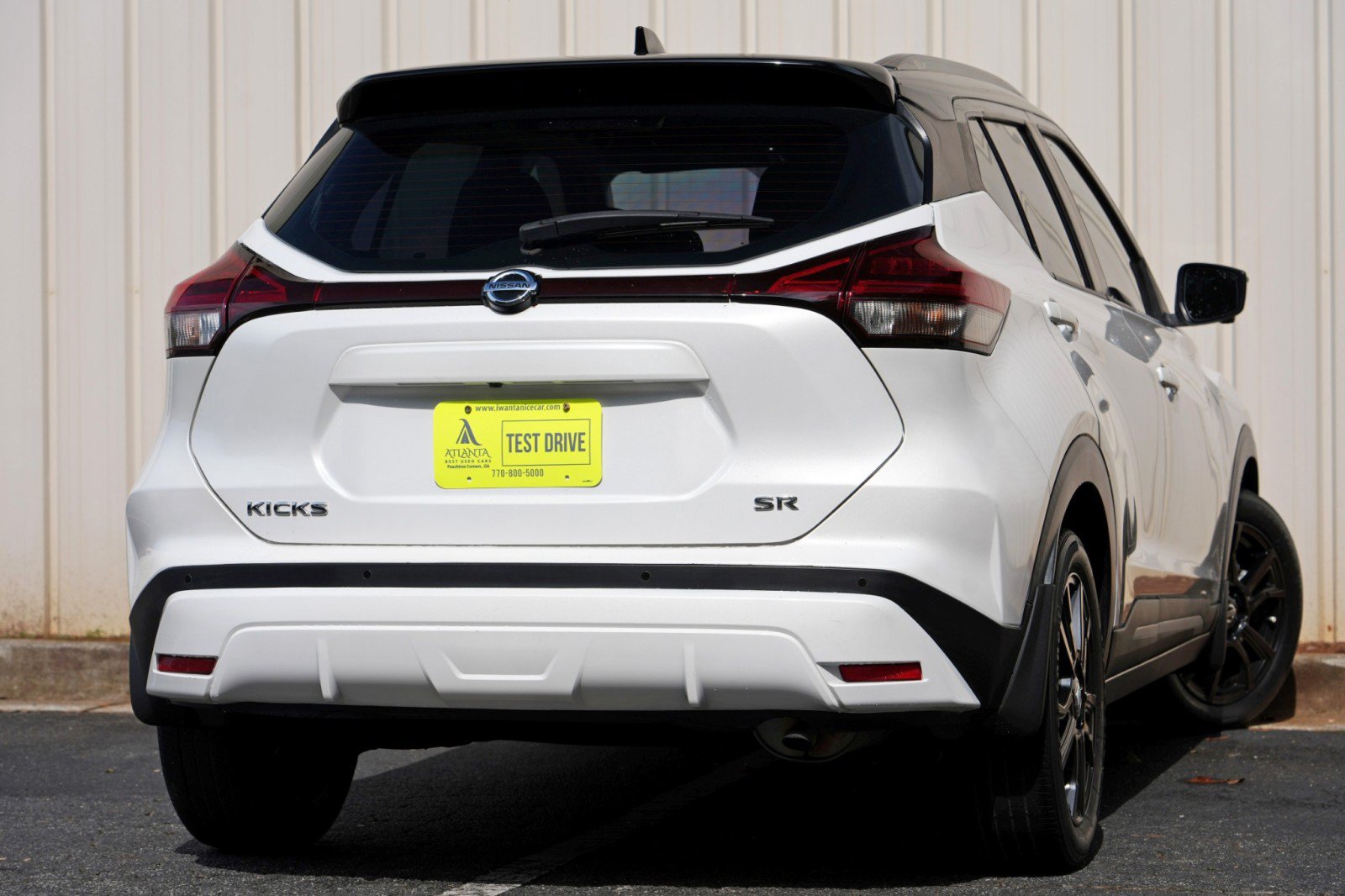 Used 2021 Nissan Kicks SR FWD image 4