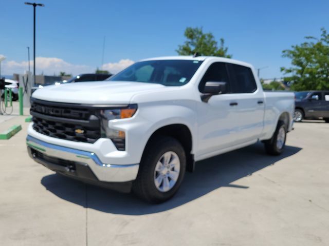 Used 2025 Chevrolet Silverado 1500 W/T w/ WT Value Package AWD/4WD image 4