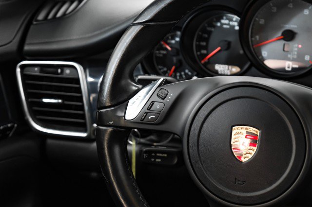 Used 2010 Porsche Panamera S RWD image 14