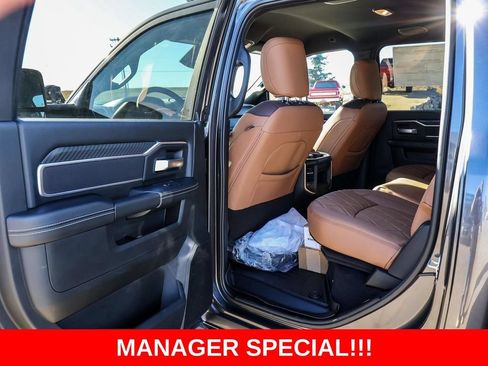 New 2025 RAM 2500 Big Horn AWD/4WD image 36
