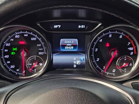 Used 2018 Mercedes-Benz GLA 250 image 15