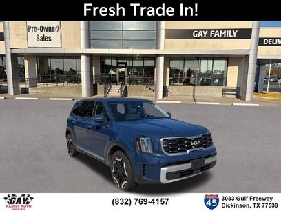 Used 2024 Kia Telluride S w/ S Sunroof Package