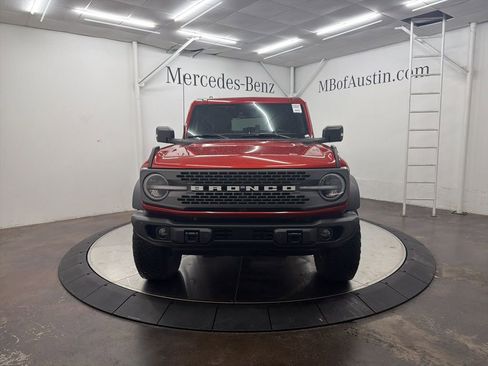 Used 2023 Ford Bronco Badlands AWD/4WD image 2