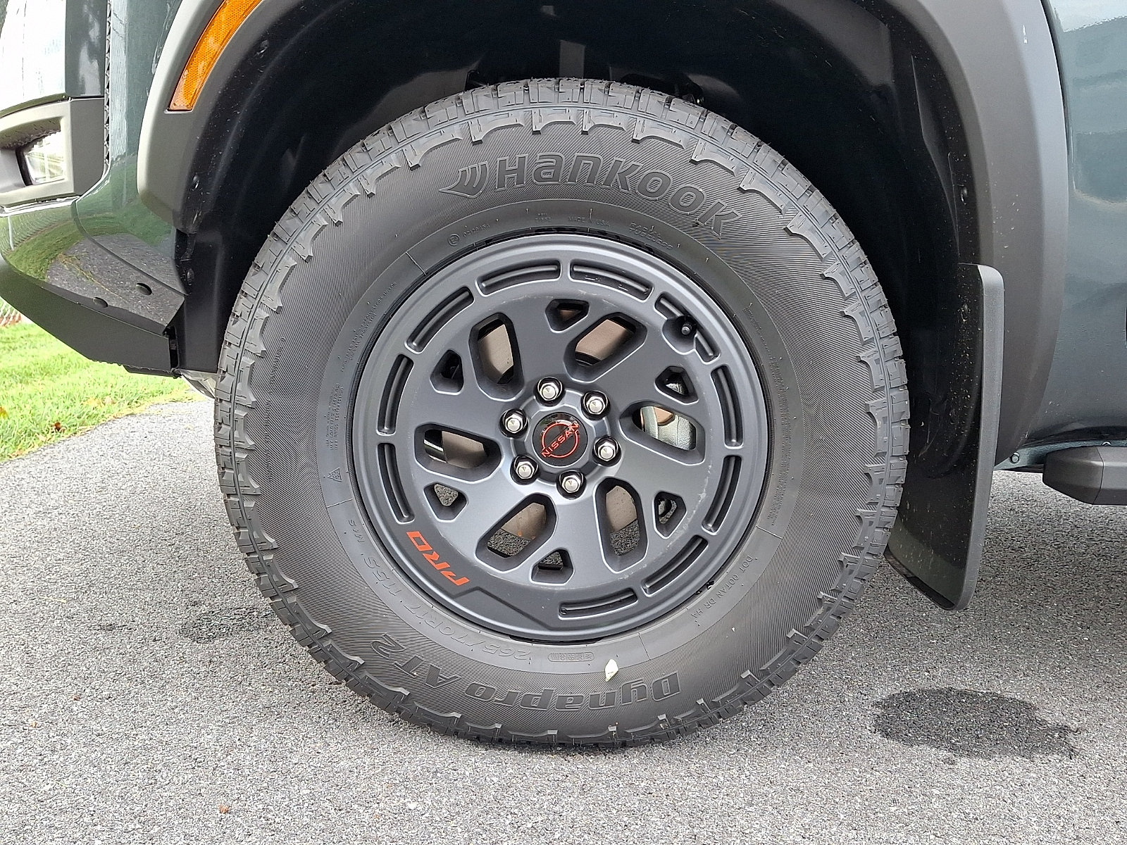 New 2027 Nissan Frontier PRO-4X w/ Pro Convenience Package AWD/4WD image 4