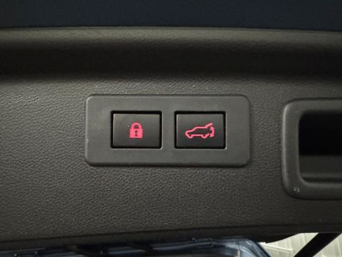 Used 2020 Subaru Forester Limited AWD/4WD image 10