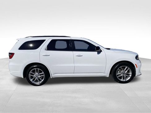 Used 2024 Dodge Durango GT image 2