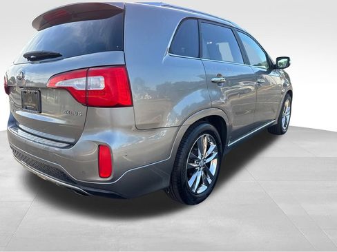 Used 2015 Kia Sorento SX FWD image 5