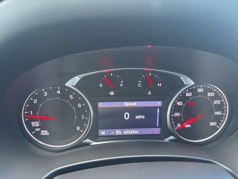 Used 2022 GMC Terrain SLT w/ Tech Package AWD/4WD image 30