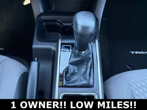 Used 2023 Toyota Tacoma SR5 w/ Technology Package AWD/4WD image 24