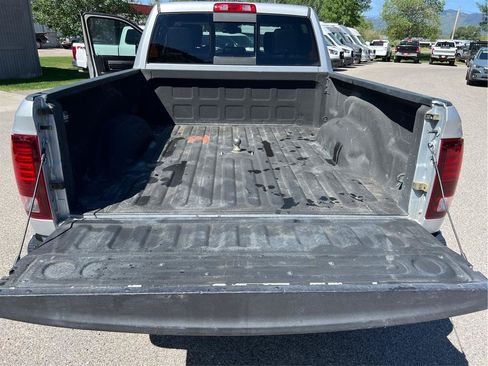 Used 2018 RAM 3500 Laramie w/ Sport Appearance Group AWD/4WD image 13