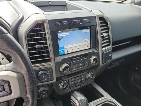 Used 2018 Ford F150 Raptor w/ Equipment Group 802A Luxury image 28