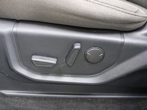 Used 2019 Ford F150 XLT w/ Equipment Group 302A Luxury image 11