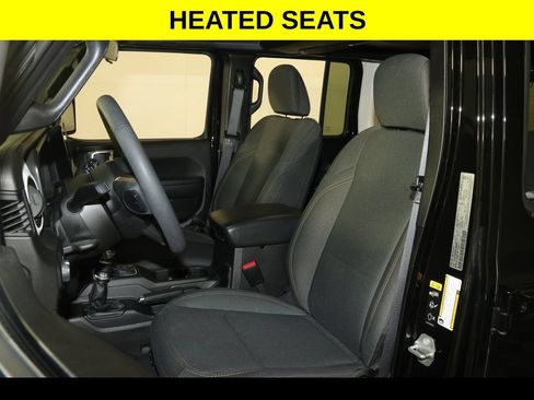 Used 2024 Jeep Wrangler Unlimited AWD/4WD image 3