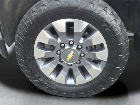 Used 2023 Chevrolet Silverado 2500 LT w/ All Star Edition image 40