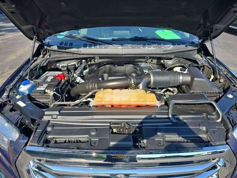 Used 2017 Ford F150 XLT w/ Equipment Group 302A Luxury AWD/4WD image 26