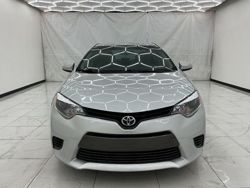 Used 2016 Toyota Corolla FWD image 5
