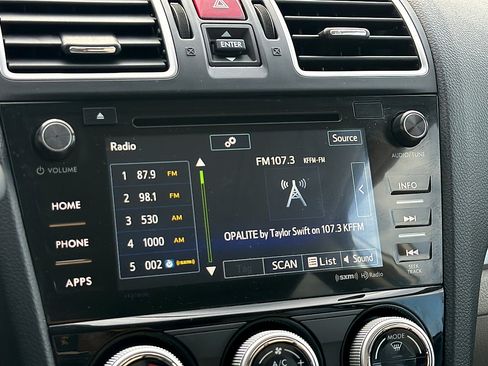Used 2017 Subaru Forester 2.5i Premium w/ Popular Package #2A AWD/4WD image 19