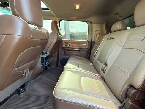 Used 2022 RAM 3500 Limited AWD/4WD image 63
