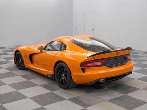 Used 2014 SRT Viper SRT-10 image 12