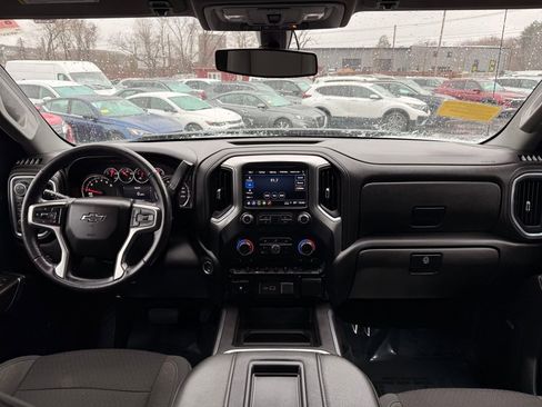 Used 2021 Chevrolet Silverado 1500 RST image 16