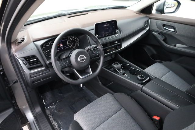 Used 2023 Nissan Rogue SV AWD/4WD image 11
