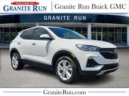 Used 2023 Buick Encore GX Preferred FWD image 1