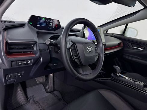 Used 2024 Toyota Prius Prime image 12