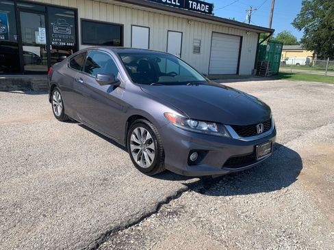 Used 2015 Honda Accord EX image 4