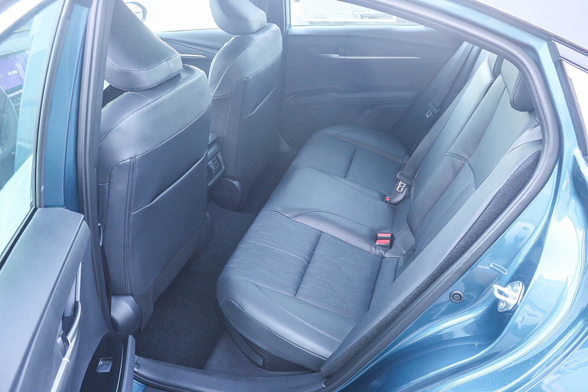 New 2026 Toyota Camry XSE FWD image 21