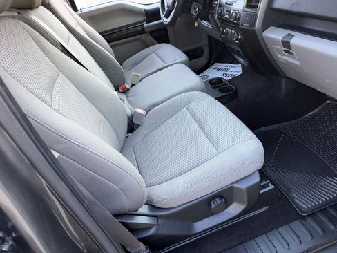 Used 2018 Ford F150 XLT RWD image 11