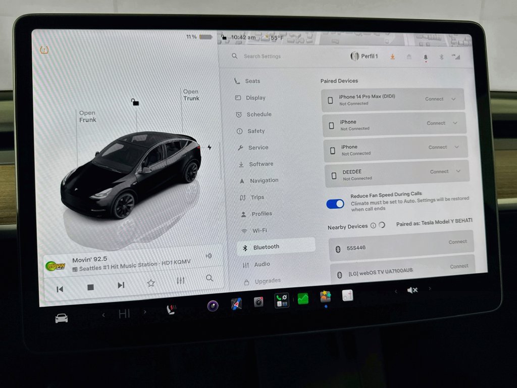Used 2024 Tesla Model Y Long Range AWD/4WD image 54