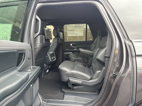 New 2026 Ford Expedition Max Platinum AWD/4WD image 13