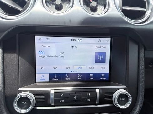 Used 2022 Ford Mustang Mach 1 w/ Mach 1 Handling Package RWD image 19