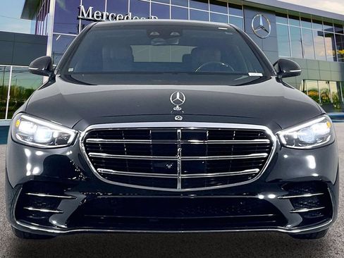 Certified 2023 Mercedes-Benz S 500 4MATIC image 3