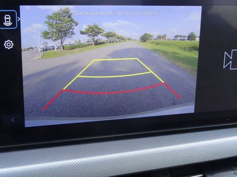 Used 2025 Hyundai Sonata SEL FWD image 28