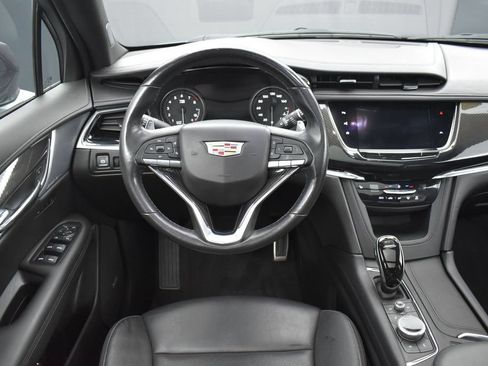 Used 2020 Cadillac XT6 Sport AWD/4WD image 12