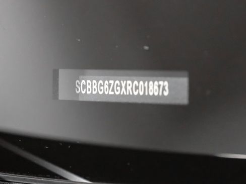 Used 2024 Bentley Flying Spur V8 image 64