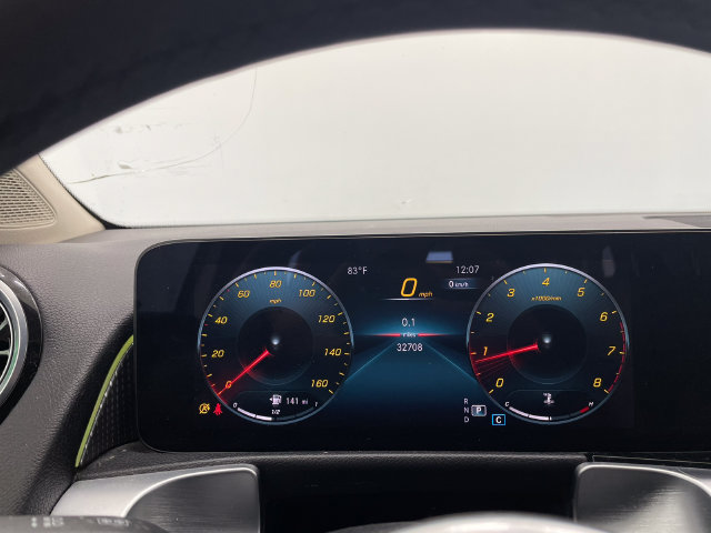 Certified 2022 Mercedes-Benz GLB 250 4MATIC image 2
