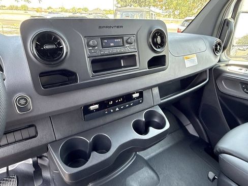 New 2026 Mercedes-Benz Sprinter 2500 image 19