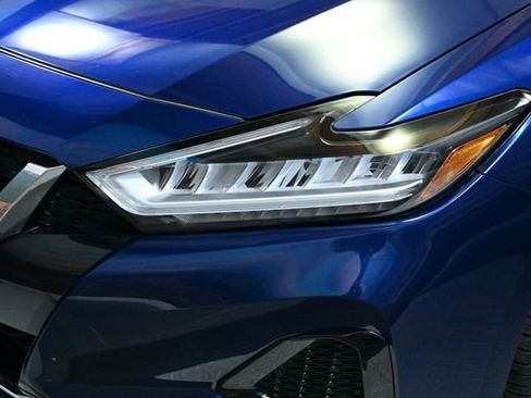 Used 2020 Nissan Maxima 3.5 SV image 14