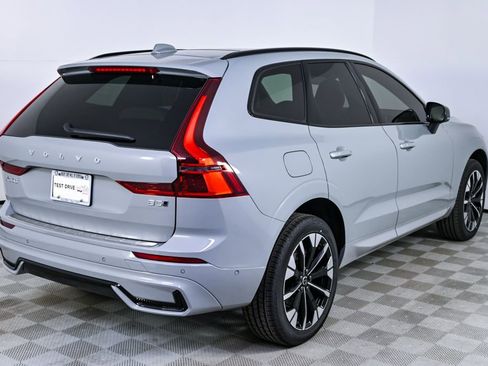 New 2026 Volvo XC60 B5 Plus w/ Protection Package Premier AWD/4WD image 27