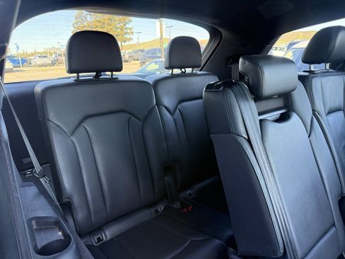 Used 2018 Audi Q7 3.0T Premium Plus image 8