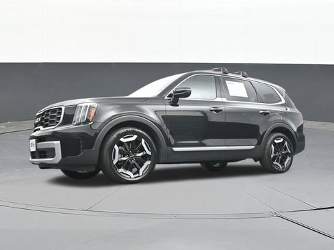 Used 2025 Kia Telluride S AWD/4WD image 57