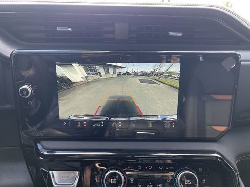 New 2026 GMC Sierra 1500 AT4 w/ Technology Package AWD/4WD image 15