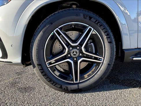 New 2026 Mercedes-Benz GLE 450 4MATIC Coupe image 11