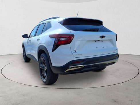 New 2026 Chevrolet Trax ACTIV w/ Sunroof Package image 7