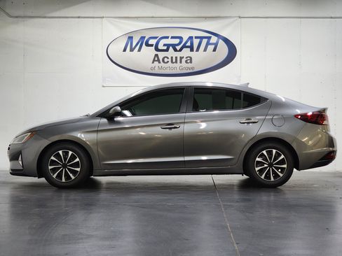 Used 2020 Hyundai Elantra Value Edition w/ Cargo Package (C1) FWD image 10